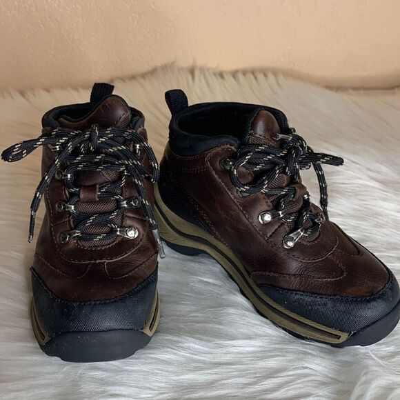 Timberland Leather Boots Sneakers Size 11 - Picture 1 of 9